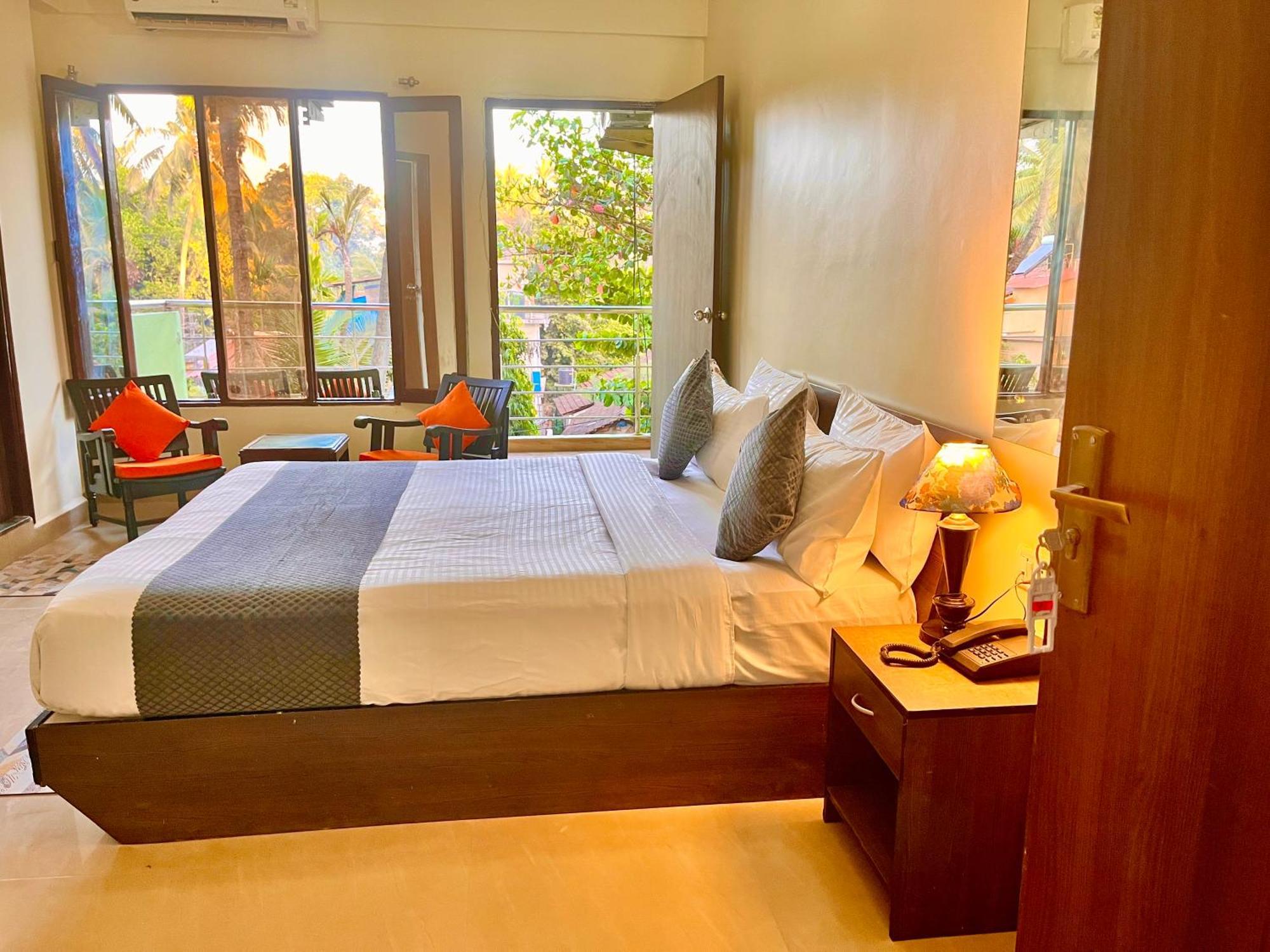 Summer Beach Resort, Goa - #Near Baga Beach #Swimming Pool #Garden #Bar #Lift #Premium Rooms #Property Of The Year #70565-84665 Calangute Zewnętrze zdjęcie
