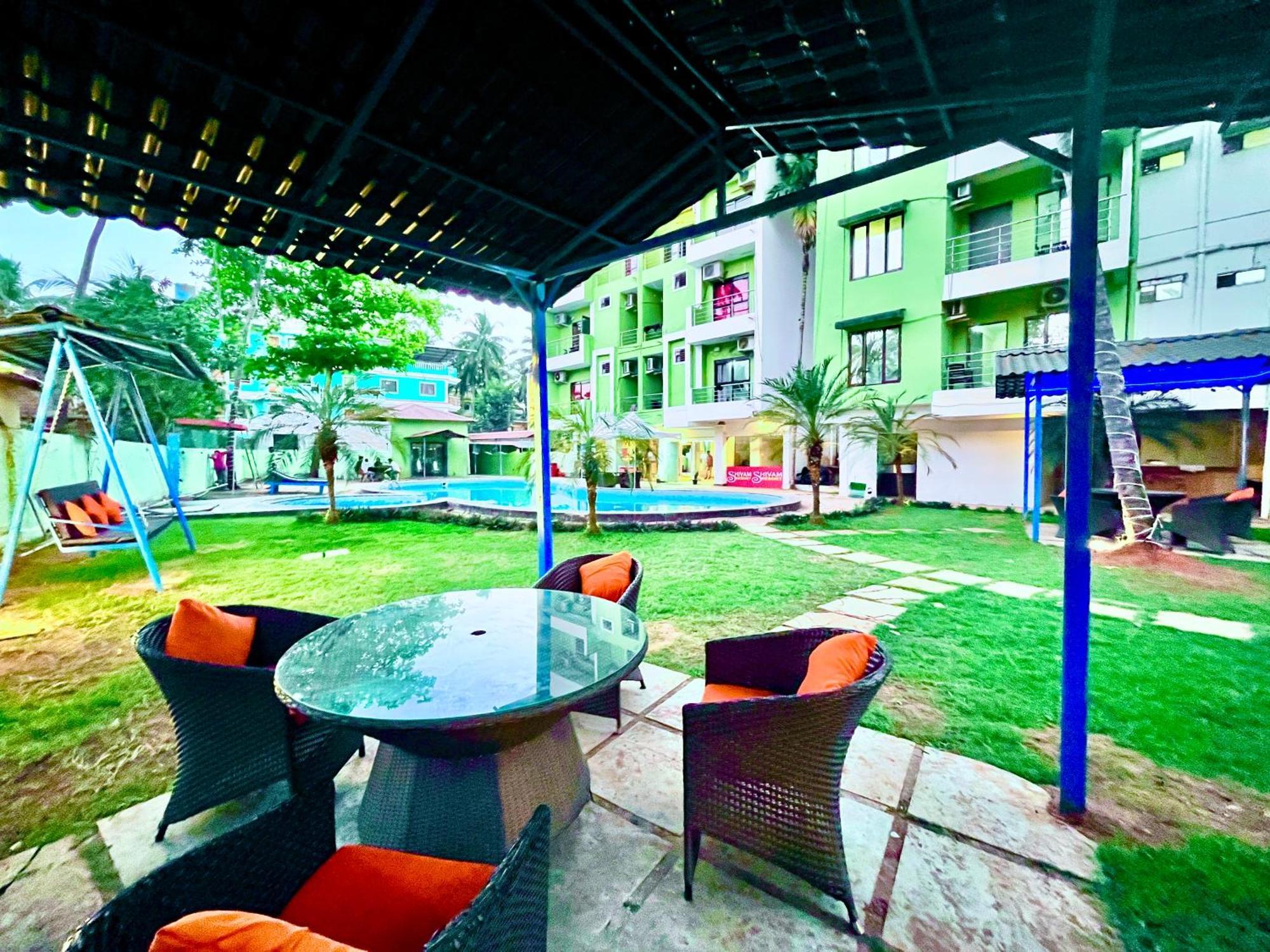Summer Beach Resort, Goa - #Near Baga Beach #Swimming Pool #Garden #Bar #Lift #Premium Rooms #Property Of The Year #70565-84665 Calangute Zewnętrze zdjęcie