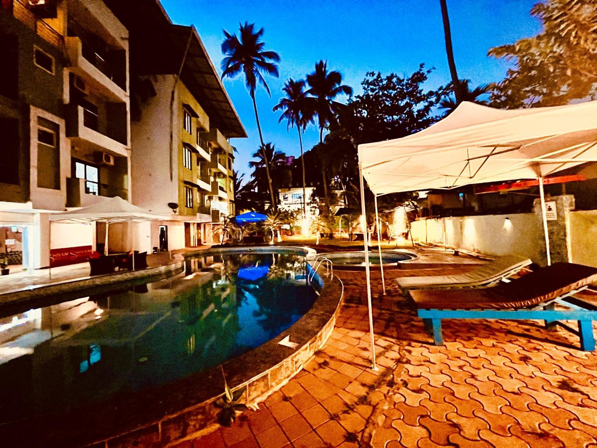 Summer Beach Resort, Goa - #Near Baga Beach #Swimming Pool #Garden #Bar #Lift #Premium Rooms #Property Of The Year #70565-84665 Calangute Zewnętrze zdjęcie