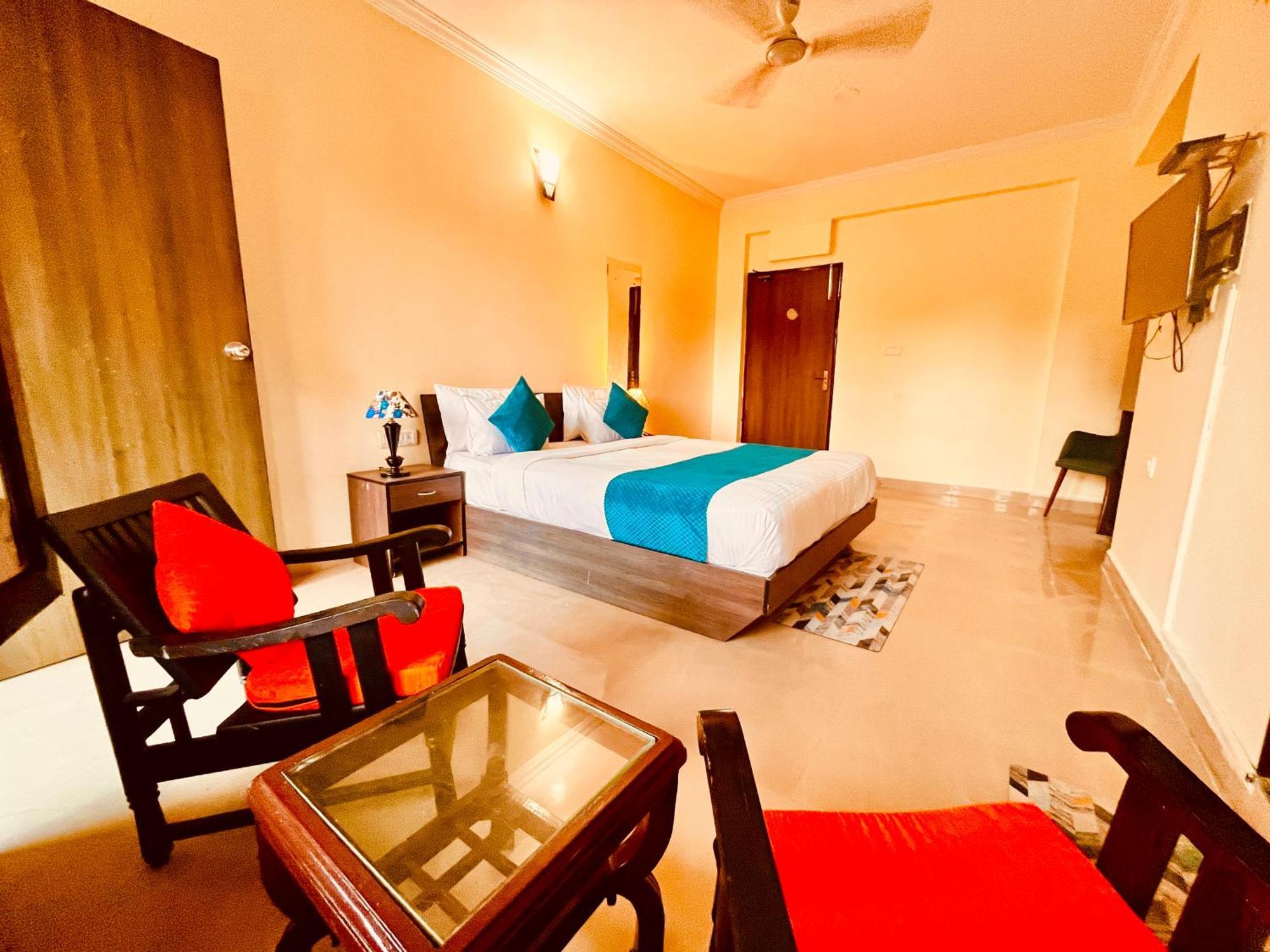 Summer Beach Resort, Goa - #Near Baga Beach #Swimming Pool #Garden #Bar #Lift #Premium Rooms #Property Of The Year #70565-84665 Calangute Zewnętrze zdjęcie