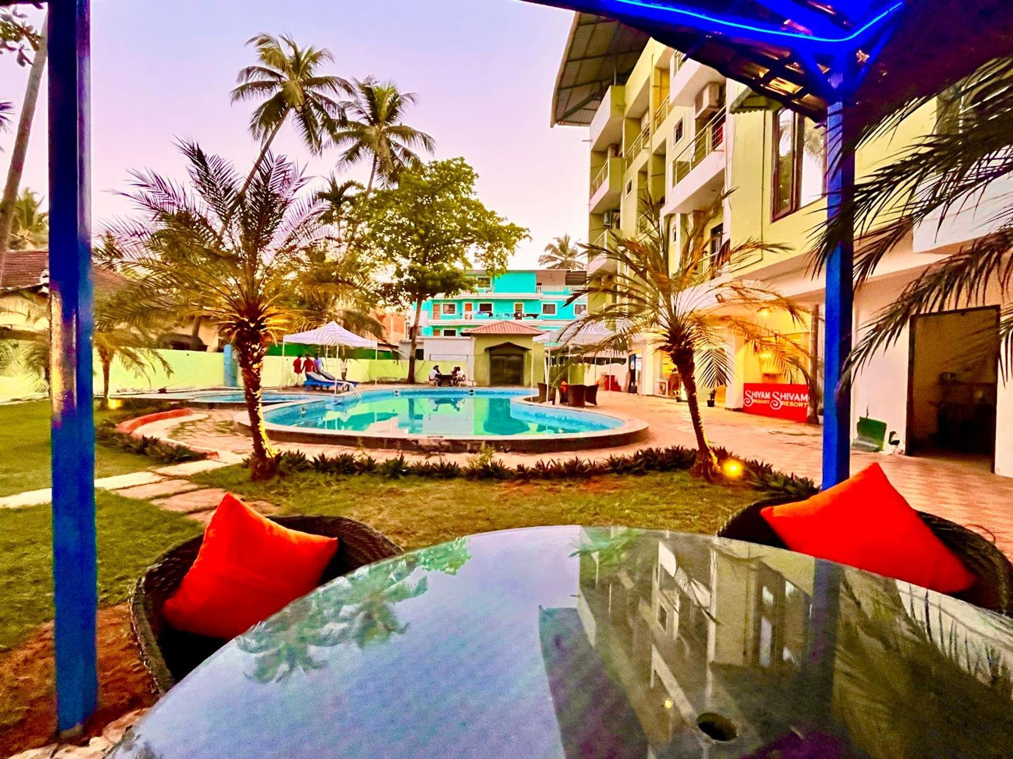 Summer Beach Resort, Goa - #Near Baga Beach #Swimming Pool #Garden #Bar #Lift #Premium Rooms #Property Of The Year #70565-84665 Calangute Zewnętrze zdjęcie